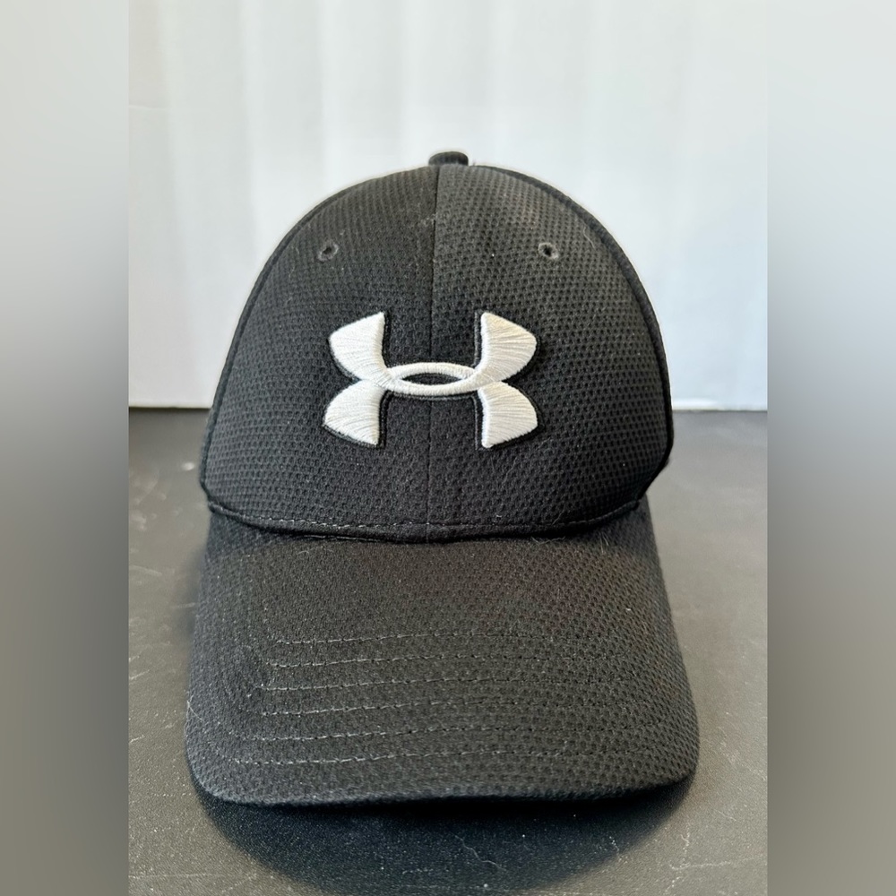 Under armour 1305036 Blitzing 3.0 Cap - Black. M/L.